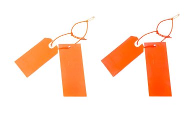 Beyaz arka plan üzerinde izole renkli boş etiket