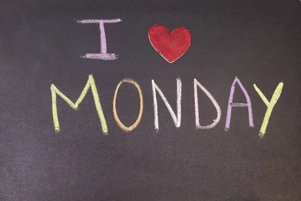 Caligrafía Encanta Lunes Pizarra Con Tiza Colores Corazón Madera — Foto de Stock