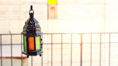 Ramazan Kareem ve Bayram Uçan Fenerler Mısır Fantazileri. Fenerler / Arapça lamba fanatikleri Ramazan Kareem / Bayramlık Fitr Mübarek, Çeviri: