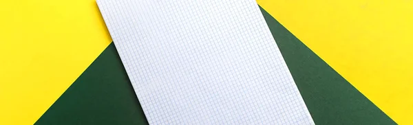 Notebook Vuoto Isolato Sfondo Carta Colorato — Foto Stock