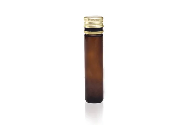 Piccola Bottiglia Plastica Cosmetica Con Coppa Oro Isolato Sfondo Bianco — Foto Stock