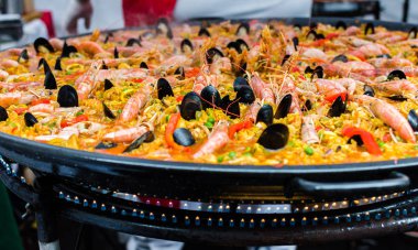Deniz ürünleri paella paella tavası sokak gıda Market