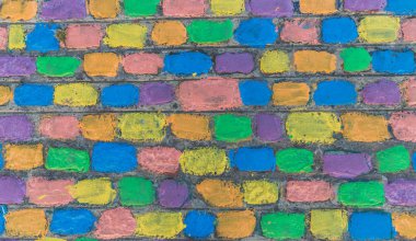 La Boca mahallesinde Caminito sokakta yolda renkli çakıl