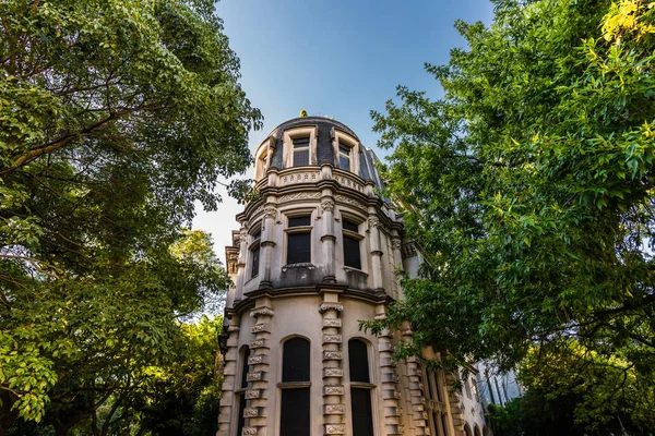 Buenos Aires, Argentina-17 mars 2016: klassiska hus i Palermo Chico — Stockfoto
