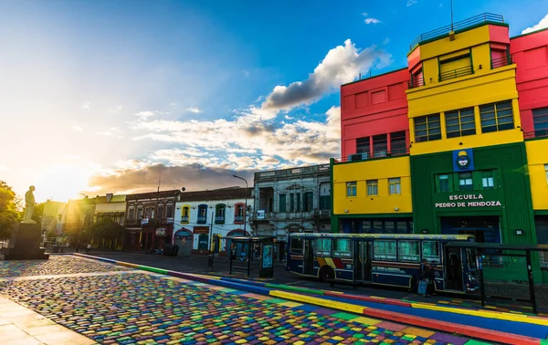 BUENOS AIRES, ARGENTINA - 16 marzo 2016: Case colorate in via Caminito — Foto Stock