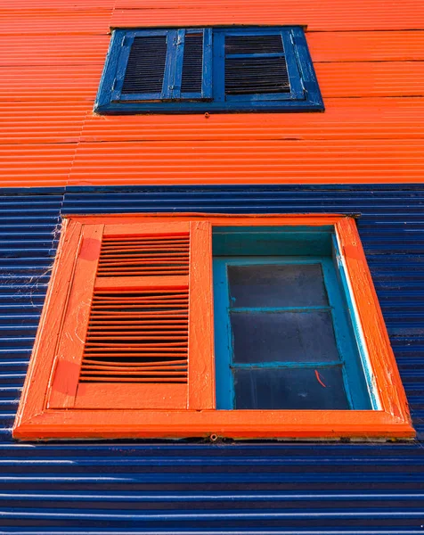 Absztrakt háttér színes régi ablakokkal. — Stock Fotó