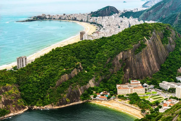 Panoramatický výhled na pláž Rio de Janeiro v létě. — Stock fotografie