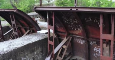 Atık su deşarj için kanal