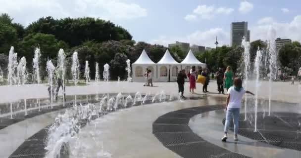 Jardin de lilas à Moscou — Video