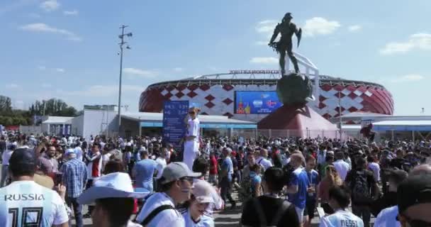 Футбольные фанаты Аргентины — стоковое видео