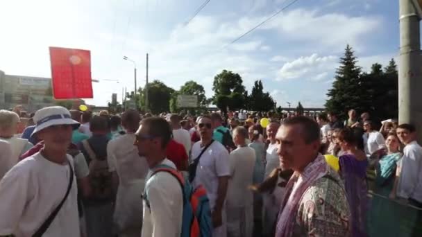 Ratha Yatra na cidade de Dnepr — Vídeo de Stock