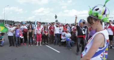 Maçtan önce müzisyenler