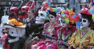 Ölü Meksikalı karnaval kutlamaları