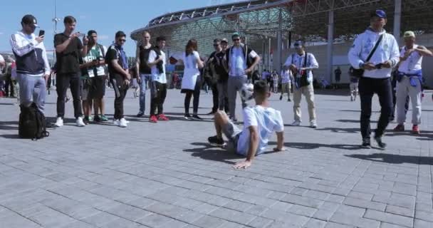 Fußballfans aus argentinien — Stockvideo