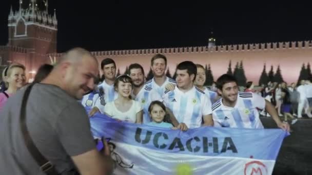 Football fans on Red Square — Stock Video