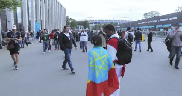 러시아 모스크바 러시아에서 2018 년에서 루즈니키 경기장에서 사우디아라비아 러시아 사우디 — 비디오