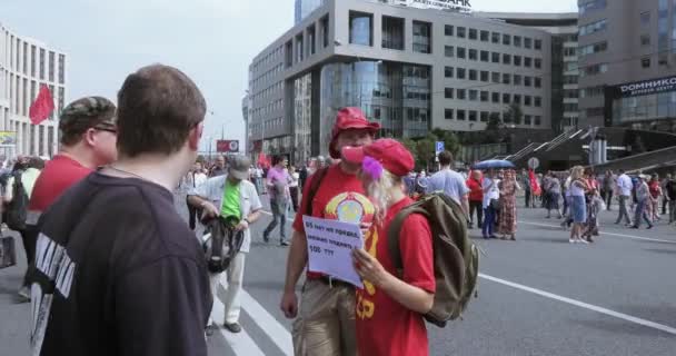 Einigkeit bei Treffen gegen Erhöhung — Stockvideo