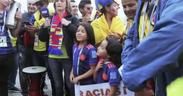 Football fans of Colombia — Stock Video