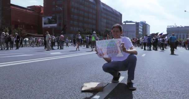 Libertariáni rally proti zvyšování důchodů — Stock video