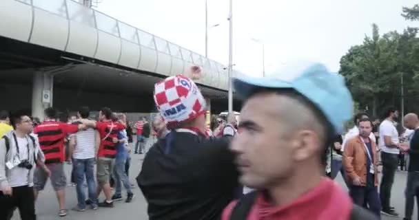 Fußballfans aus Kroatien — Stockvideo