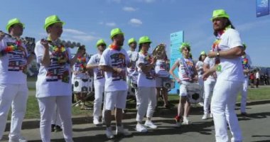 Maçtan önce müzisyenler