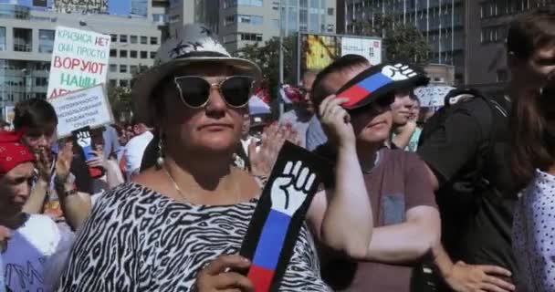 Libertariáni rally proti zvyšování důchodů — Stock video