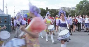 Maç kokoshnik önce müzisyenler