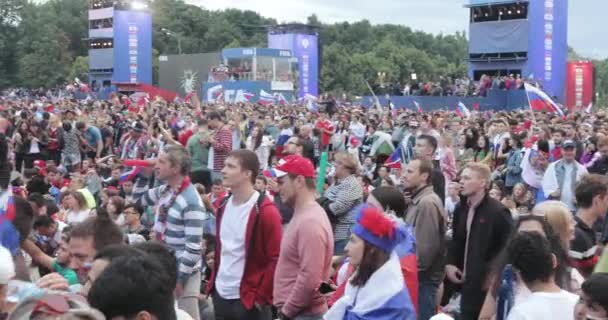 Festival fanoušků FIFA na Vrabčích horách — Stock video