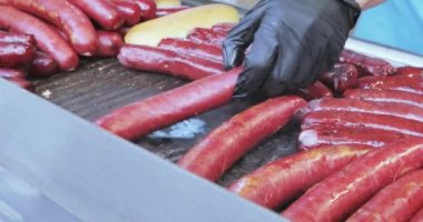 Doğa üzerinde Sosis kızartma