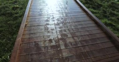 Ahşap döşeme ve merdiven