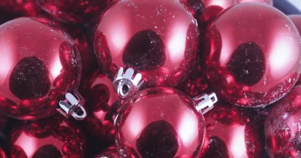 In bulk kerstballen — Stockvideo