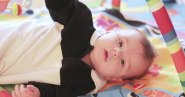 Oyun hasır bebek