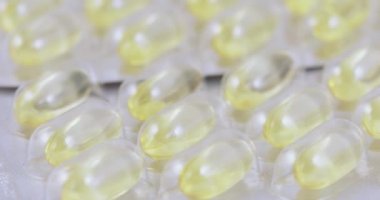 Balık yağı Omega3 farmakolojik kabarcıklar güçlendirilmiş.