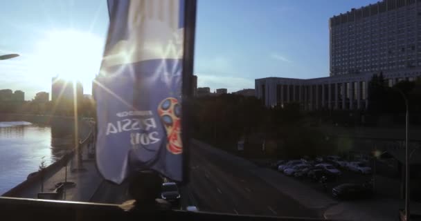 Banderas con los símbolos del Campeonato 2018 — Vídeos de Stock