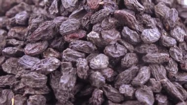 Mavi kuru üzüm yığını