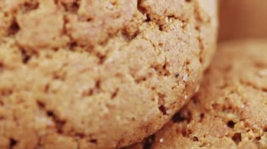 Yulaf ezmeli kurabiye yığını