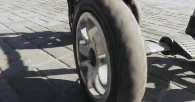 Tekerlek pusetin hareketi