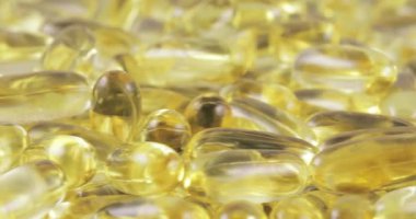 Balık yağı kapsül