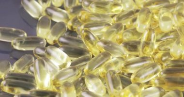 Balık yağı kapsül