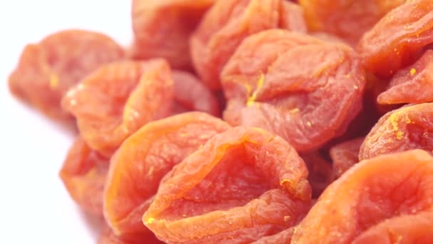 Куча сушеных абрикосов — стоковое видео