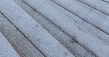 Frost ahşap kurullarında