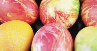 çok renkli Paskalya yumurtaları