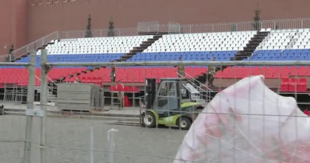 Preparación de la Plaza Roja para la celebración del 9 de mayo — Vídeo de stock