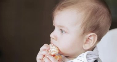 Bebek Çocuk yeme Mandarin