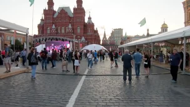 Bücherfest auf dem Roten Platz — Stockvideo