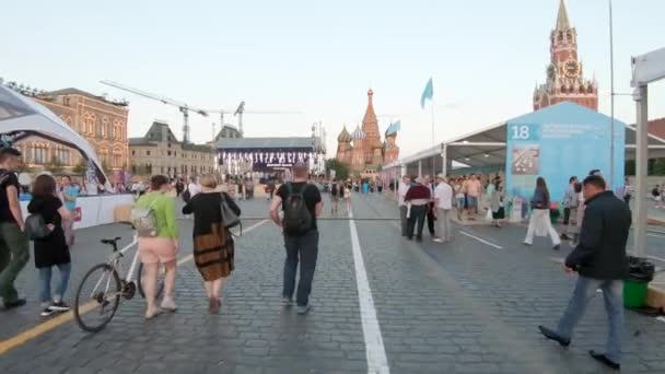 Bücherfest auf dem Roten Platz — Stockvideo