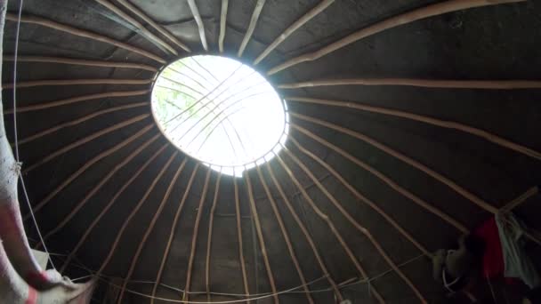 Inside the Kalmyk yurt — Stock Video