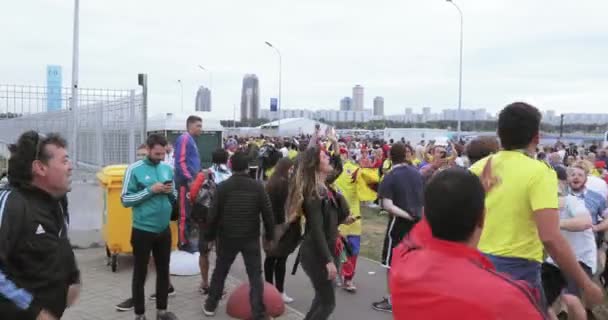 コロンビアのフットボールのファン — ストック動画