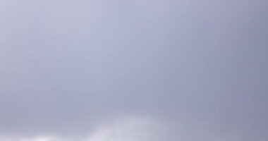 Yağmurdan önce bulutların timelapse