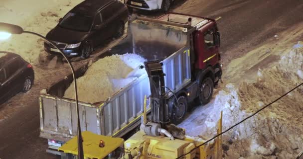Śniegu czyszczenia ciągnika — Wideo stockowe